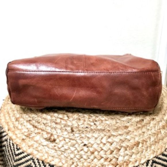 Elliott Lucca Leather Chevron Bag - Picture 6 of 12